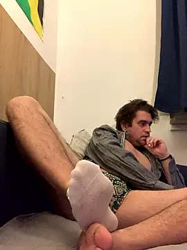 Snapshot of feetlover3611 chatting on 01/08/26, 06:03 feetlover3611 online show from 01/08/26, 06:03
