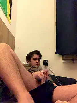 Snapshot of feetlover3611 chatting on 01/10/26, 01:01 feetlover3611 online show from 01/10/26, 01:01