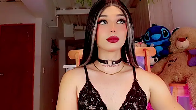 Snapshot of Marian_LV chatting on 02/13/25, 11:17 Marian LV online show from 02/13/25, 11:17