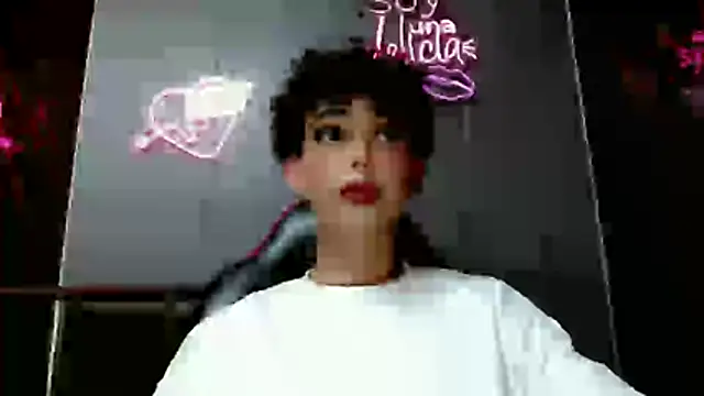 Snapshot of Marian_LV chatting on 11/28/25, 07:25 Marian LV online show from 11/28/25, 07:25