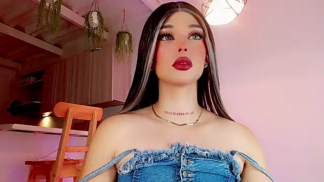 Snapshot of Marian_LV chatting on 02/08/25, 10:39 Marian LV online show from 02/08/25, 10:39