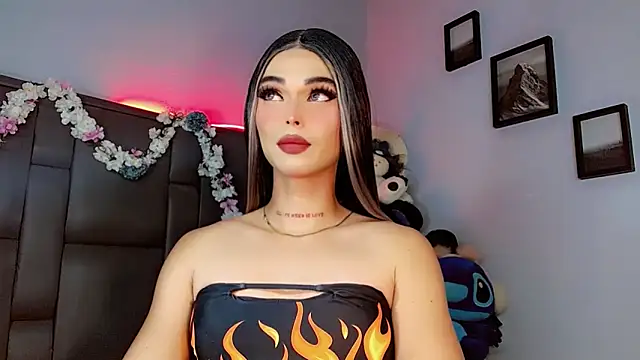 Snapshot of Marian_LV chatting on 09/29/25, 07:59 Marian LV online show from 09/29/25, 07:59