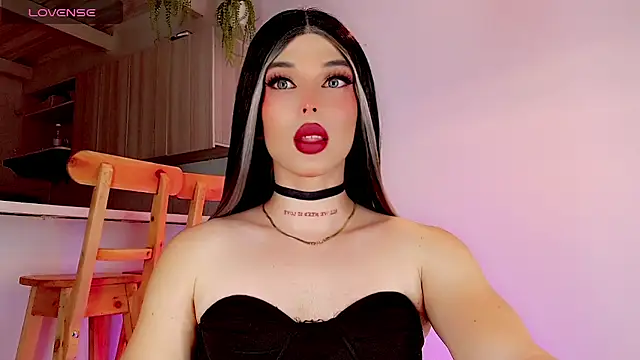 Snapshot of Marian_LV chatting on 02/26/25, 08:39 Marian LV online show from 02/26/25, 08:39