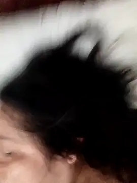 lunanataly online show from 12/17/25, 12:26