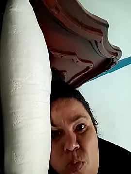 lunanataly online show from 11/12/25, 02:10