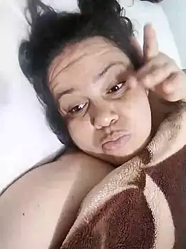 lunanataly online show from 11/25/25, 01:17