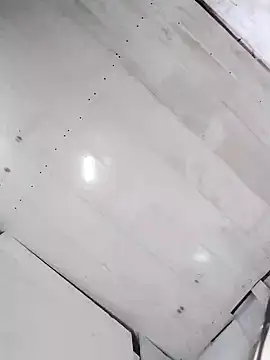 lunanataly online show from 11/30/25, 09:48