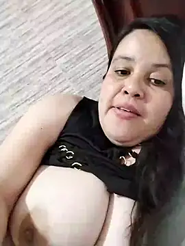 lunanataly online show from 02/25/25, 11:48