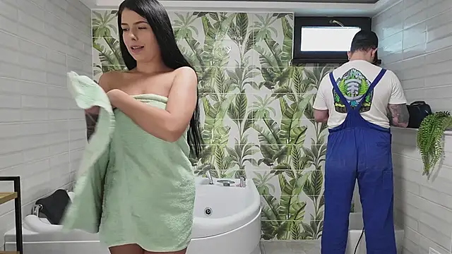 Snapshot of ValeriaGrey chatting on 09/15/25, 10:15 ValeriaGrey online show from 09/15/25, 10:15