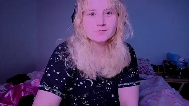 Glitch Witch online show from 06/19/26, 10:32