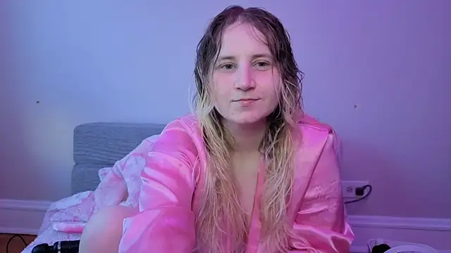 Glitch Witch online show from 05/09/26, 11:19