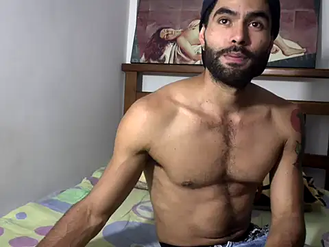 hideonbush051 online show from 12/19/25, 03:58