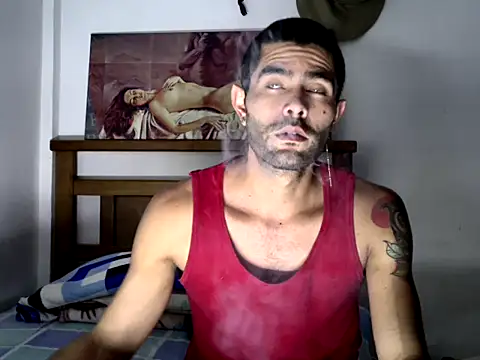 hideonbush051 online show from 10/08/25, 12:56