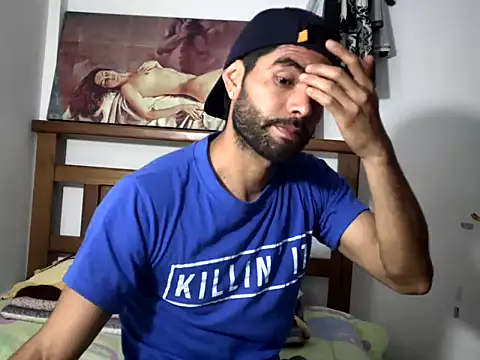 hideonbush051 online show from 12/17/25, 11:48