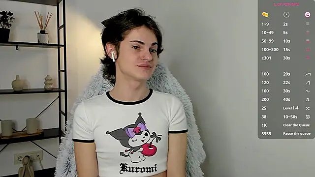 Snapshot of little_femb0y chatting on 02/10/26, 02:38 little femb0y online show from 02/10/26, 02:38