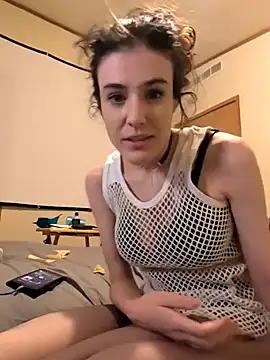 rileyyb  online show from 02/09/26, 04:32