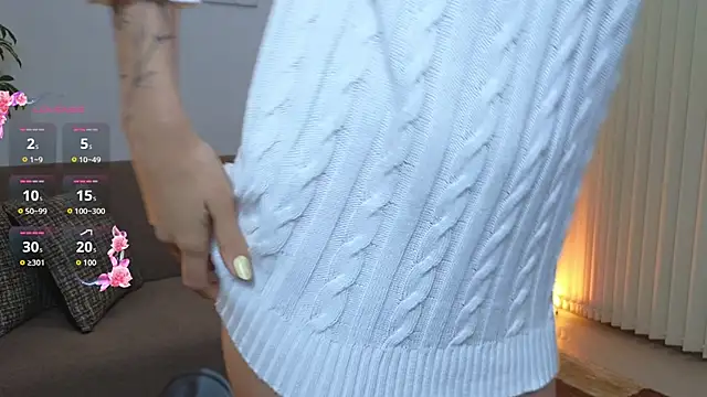 Snapshot of ScarlletFoxx chatting on 10/23/25, 11:25 ScarlletFoxx online show from 10/23/25, 11:25