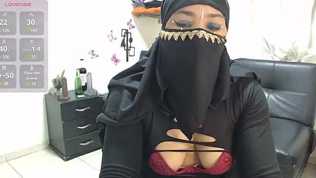 Snapshot of Aaliyah_brown chatting on 01/24/25, 08:55 Aaliyah brown online show from 01/24/25, 08:55