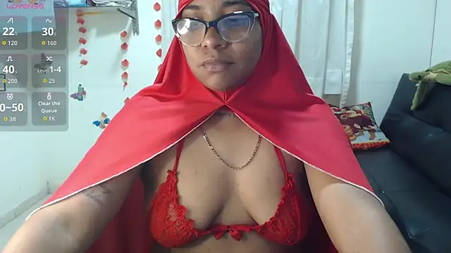 Snapshot of Aaliyah_brown chatting on 09/29/25, 03:02 Aaliyah brown online show from 09/29/25, 03:02
