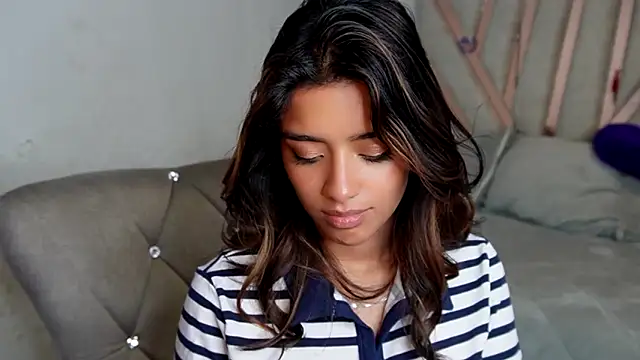 Rebecca 055 online show from 02/21/26, 09:50