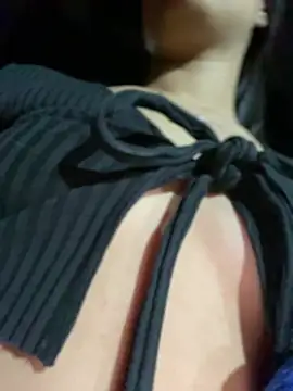 Snapshot of Salome_golvert chatting on 02/01/25, 03:08 Salome golvert online show from 02/01/25, 03:08