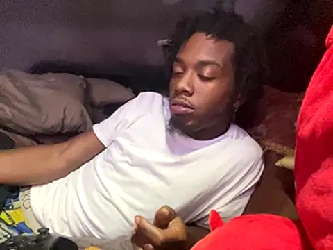 SlimeCrownzOut5 online show from 10/31/25, 03:14