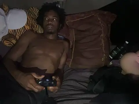 SlimeCrownzOut5 online show from 11/19/25, 05:51