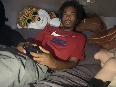 SlimeCrownzOut5 online show from 11/23/25, 05:06