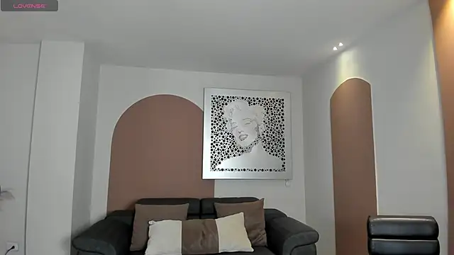 AnaisNin online show from 03/26/26, 11:08