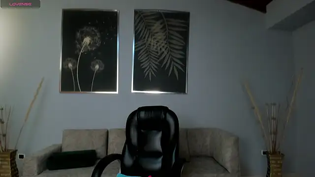 AnaisNin online show from 11/18/25, 03:32