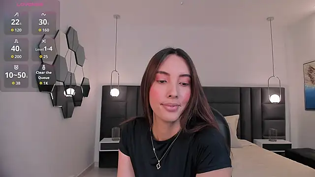 AnaisNin online show from 10/05/25, 05:47