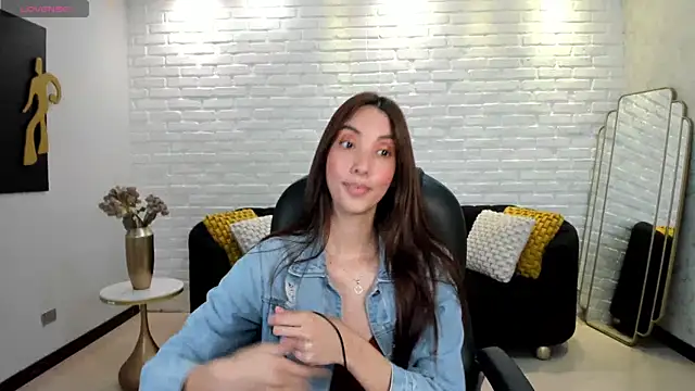 AnaisNin online show from 11/21/25, 09:03