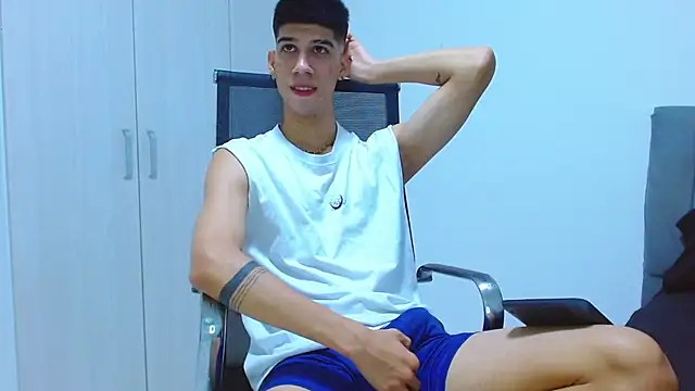 Snapshot of jhony-sex chatting on 09/19/25, 06:17 jhony-sex online show from 09/19/25, 06:17
