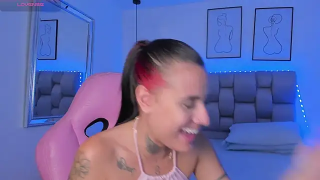 Susan-Sweet-7 online show from 12/03/25, 08:08