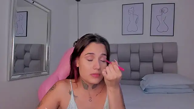 Susan-Sweet-7 online show from 11/06/25, 07:18