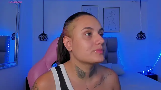 Snapshot of Susan-Sweet-7 chatting on 02/13/26, 08:20 Susan-Sweet-7 online show from 02/13/26, 08:20