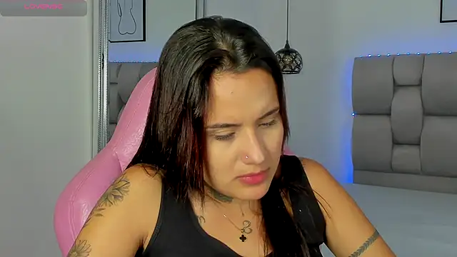 Susan-Sweet-7 online show from 12/02/25, 08:32