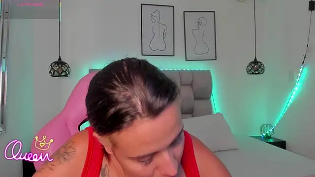 Snapshot of Susan-Sweet-7 chatting on 02/16/26, 08:18 Susan-Sweet-7 online show from 02/16/26, 08:18