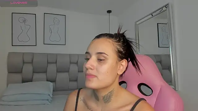 Susan-Sweet-7 online show from 11/09/25, 08:57