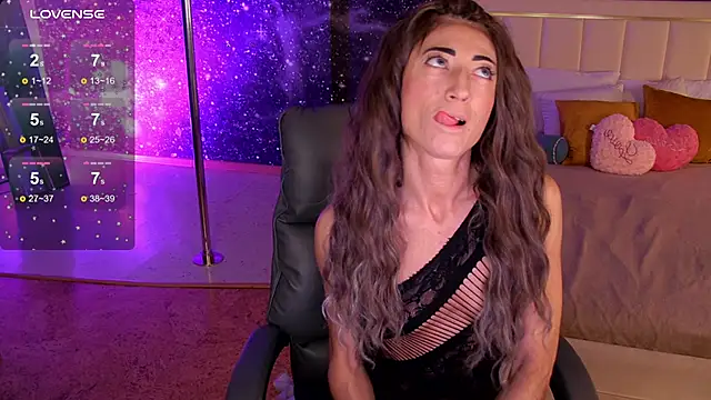  F R A U  online show from 09/29/25, 01:12