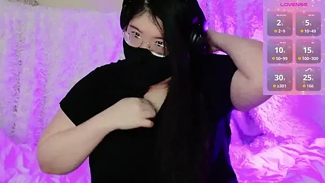 Kara-Nuna online show from 12/21/25, 08:49