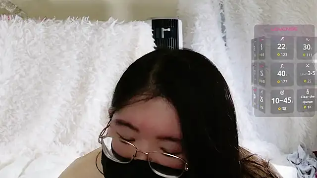 Kara-Nuna online show from 11/11/25, 05:13