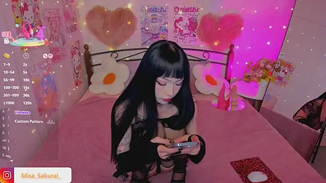 Misa Sakurai online show from 10/10/25, 12:33