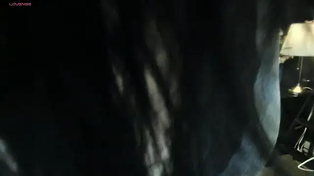 KimBeee online show from 12/14/25, 07:03