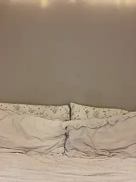 princesslola666 online show from 01/04/25, 05:47