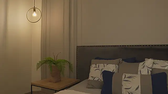 IrisBaker online show from 02/11/26, 10:09