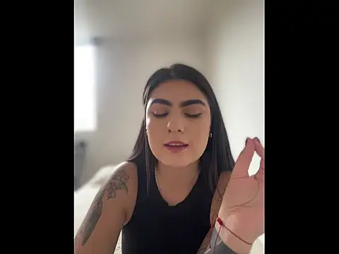 IrisBaker online show from 03/08/26, 07:39