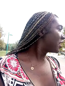 Snapshot of blackhotpartyts chatting on 10/22/25, 11:53 blackhotpartyts online show from 10/22/25, 11:53