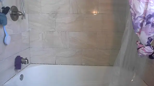 Snapshot of paytonkelly chatting on 05/07/26, 03:37 paytonkelly online show from 05/07/26, 03:37