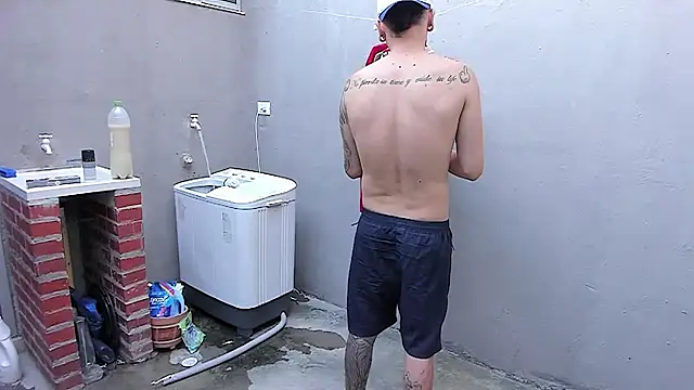 Snapshot of smoker445 chatting on 09/26/25, 08:49 smoker445 online show from 09/26/25, 08:49